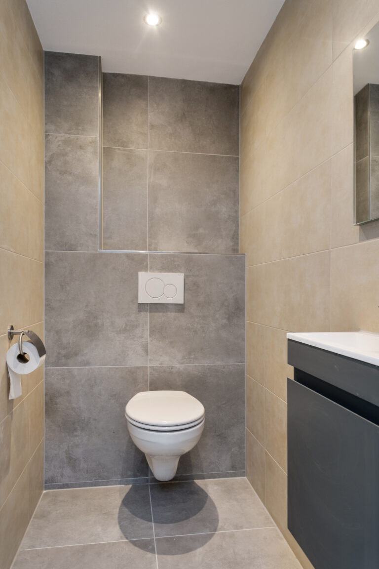 Badkamers & Toilet - renovatieproject door Exclu Bouw in Nijmegen